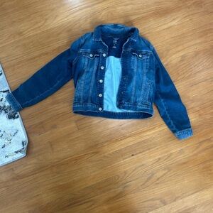 GAP Blue Jean Jacket Classic Denim Style